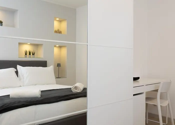 Daire Mondrian L Bb *