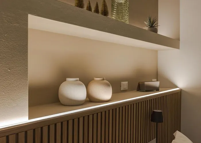 Mondrian L Bb Апартаменты Триест